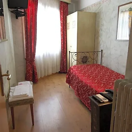 Le Monache 3* Camaiore