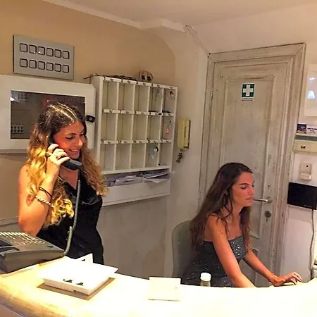 Le Monache 3*