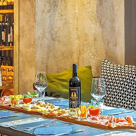 Le Monache Hotel Camaiore